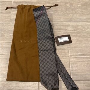 Gucci Black and Gray Geometric Tie